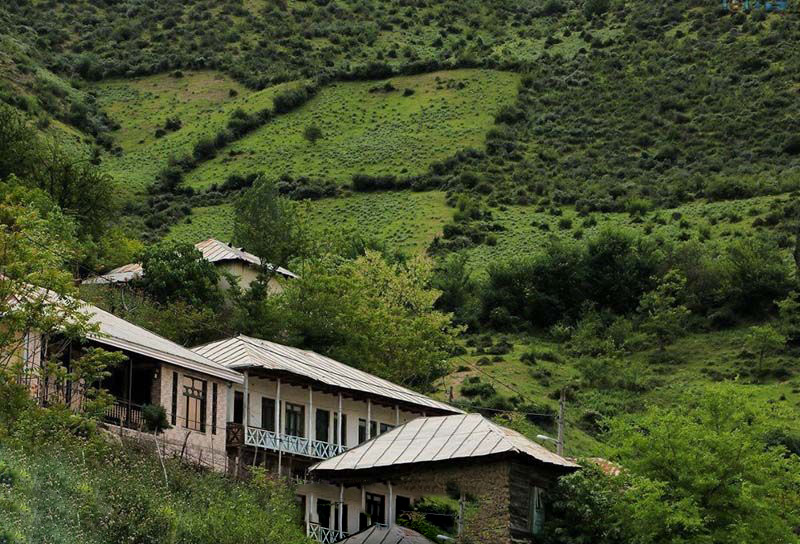 مکان های دیدنی شیرگاه روستا دهکلان